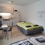 Blue Line Apartements *