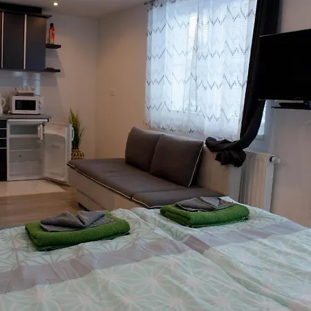 Blue Line Apartements