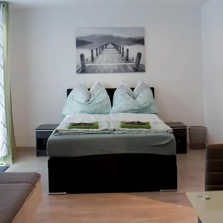 Apartment Blue Line Apartements *