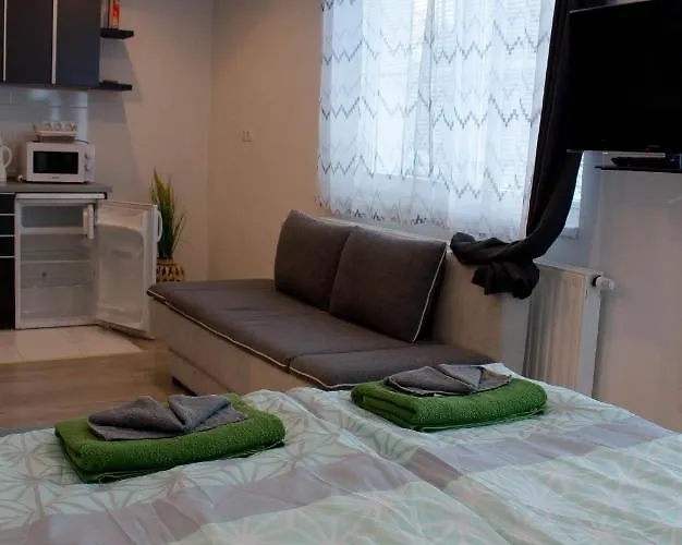 Blue Line Apartements